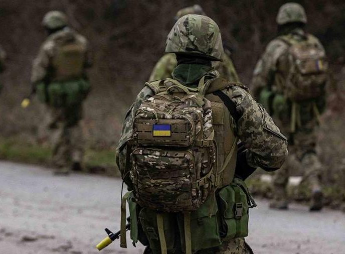 "Я подумал, странно…": Сдача в плен украинских боевиков обернулась атакой