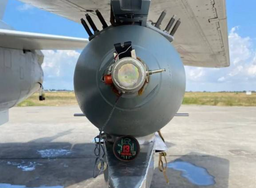 Российские авиабомбы "умнеют" на глазах. ФАБ с УМПК за 9 месяцев прошли путь, на который "Боингу" понадобилось 5 лет и 5 млрд долларов