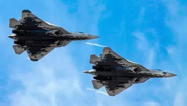 Русские асы пронеслись мимо глаз НАТО и "вынесли" половину авиаполка. Секретная разработка РФ уже в действии