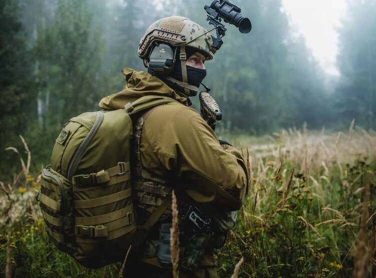 ДРГ-группа ВС РФ внезапным ударом обескуражила украинских мопрехов и захватила батальонный флаг