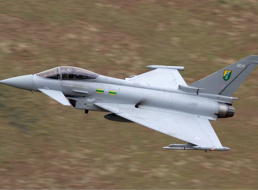 Британия разместит истребители Typhoon в Польше