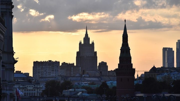 Россию толкают к катастрофе. Бунт и госпереворот уже в сценарии