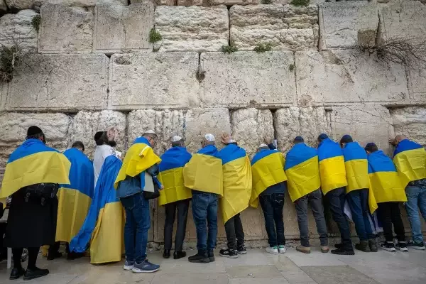 Украина: начало слива