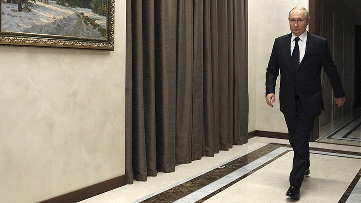 "Будут валить всех": Путин раскрыл гостайну на встрече с олигархами за закрытыми дверями