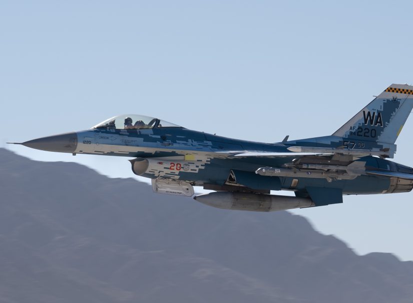 "Драпал от русских": О чём промолчали поляки в истории с ракетой