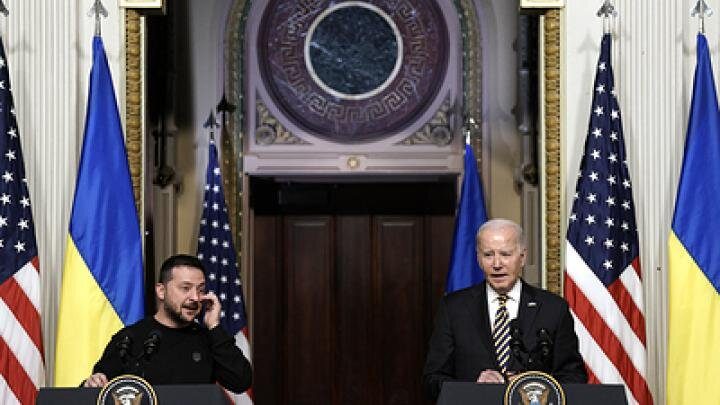 Американцы поражены такой наглостью: Зеленский обманул США и снова просит денег