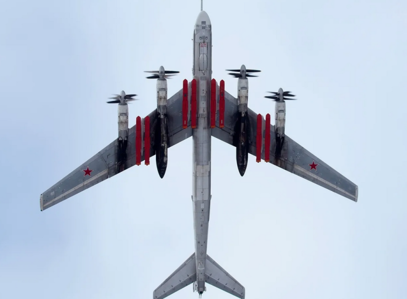 Что "отвалилось" от пронёсшихся русских ракет повергло в панику оператора "Стингера"