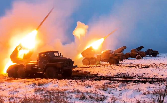 ВСУшники под Купянском в тисках нашей армии, «непобедимый» Сырский собрался отступать