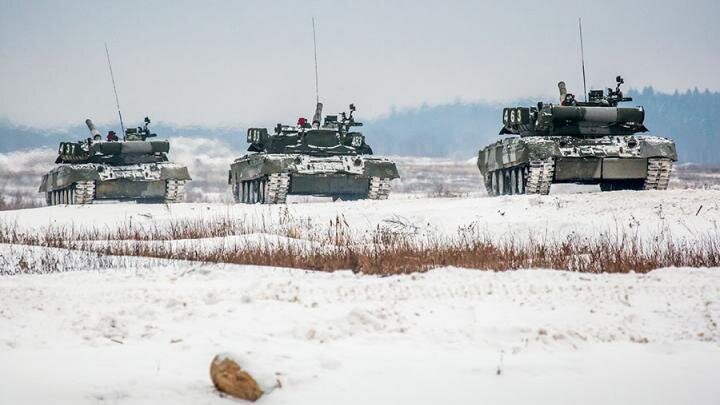 В Авдеевке бурлит "малый котел", стремительный прорыв в Новомихайловке. Итоги ракетной атаки ВКС по Украине