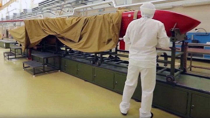 Путин расчехлил "Буревестник". Залужный составил завещание. А русский флот получил новый удар