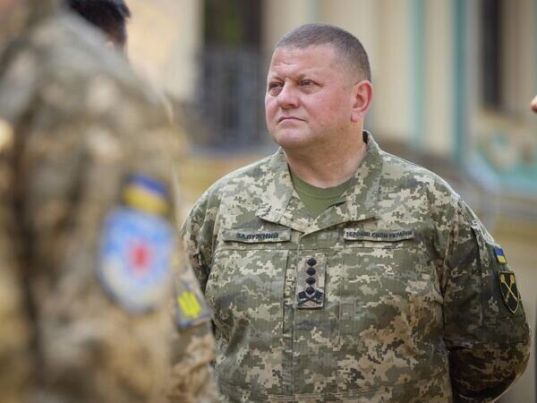 Залужный вел переговоры о мире. Если Зеленский его уволит, начнется мятеж