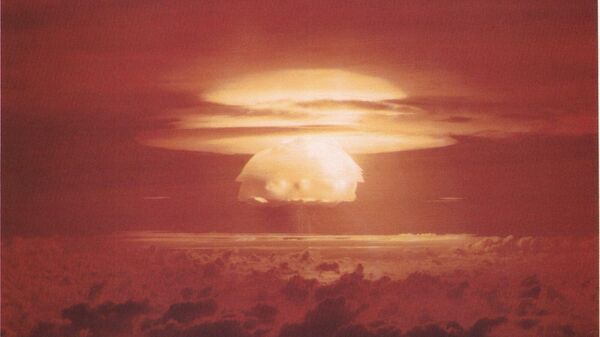 Сами наврали – сами поверили: Западные СМИ подвели мир к ядерной черте