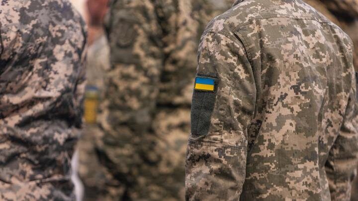 Киев перебросил к Авдеевке семь свежих бригад, спецназ США помогает ВСУ, "незалежная" сближается с Турцией