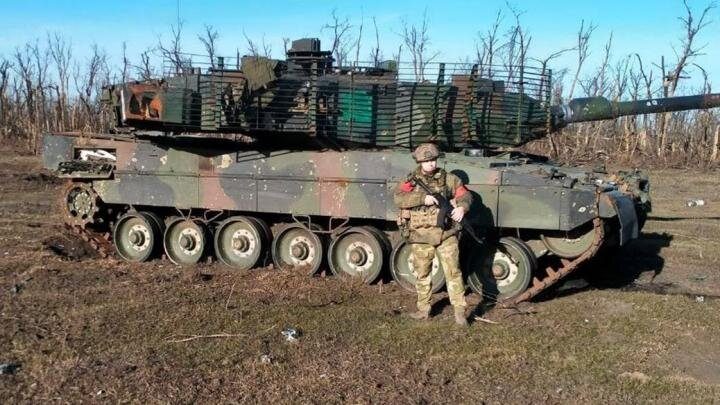 Жаркие бои под Авдеевкой и Работино, неудачный "прорыв" ДРГ у Белгорода, русские захватили "немецкую кошку"