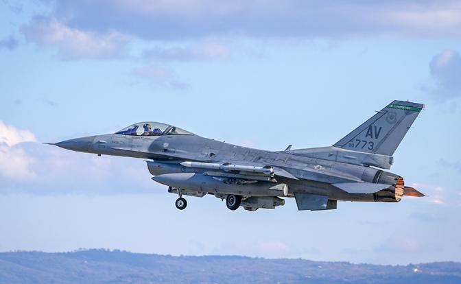 F-16 на Украине начнет сыпаться еще на аэродроме