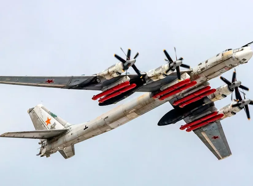 ВКС разнесли аэродром во Львовской области, который мог принять F-16