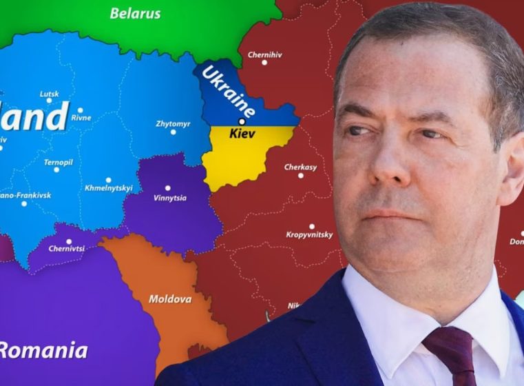 Медведев показал на карте будущие границы России, Украины, Румынии, Венгрии и Польши