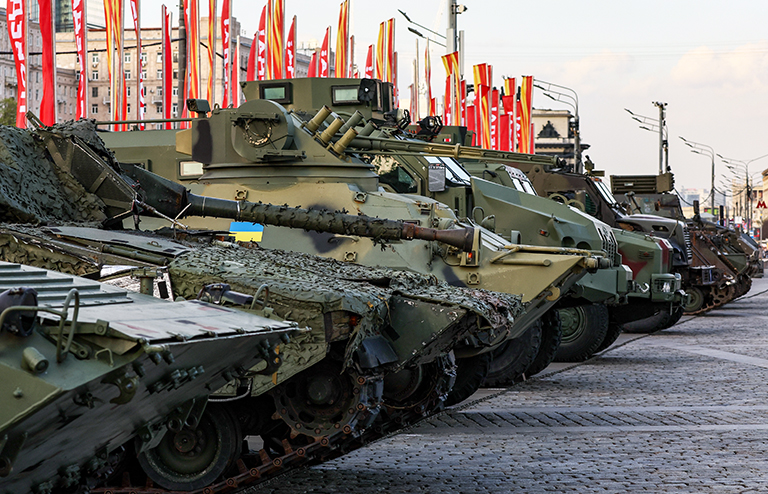 Генсек НАТО: Путин пригнал наши «Леопарды» на Поклонную гору. Это не по правилам, пусть отменит свой приказ