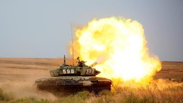 Крупное сражение под Авдеевкой: Потери техники исчисляются десятками. Предвестник падения Часов Яра. Дроны ВСУ