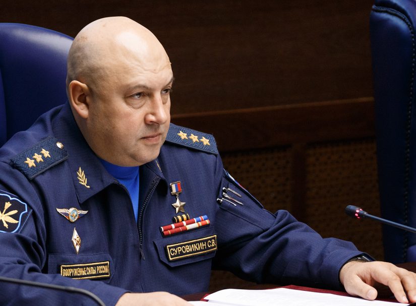 Российская армия вернулась к тактике "генерала Армагеддона" — Сергея Суровикина