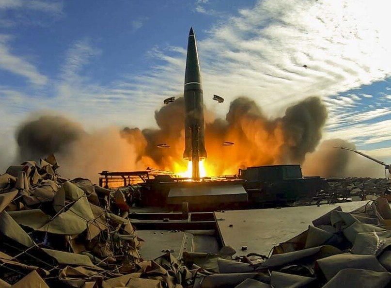 Вежливые "Искандеры" решают: Бункеры распороты - ПВО Киева добивают планомерно