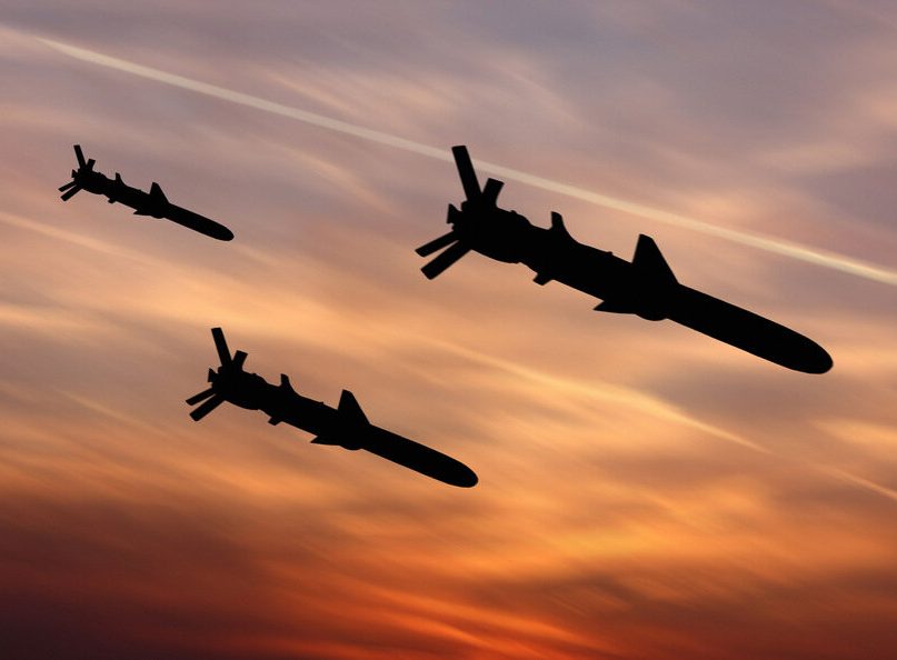 Не суйтесь, Россия вычислит поимённо! Удар "Искандером" стал наказанием для самозванца