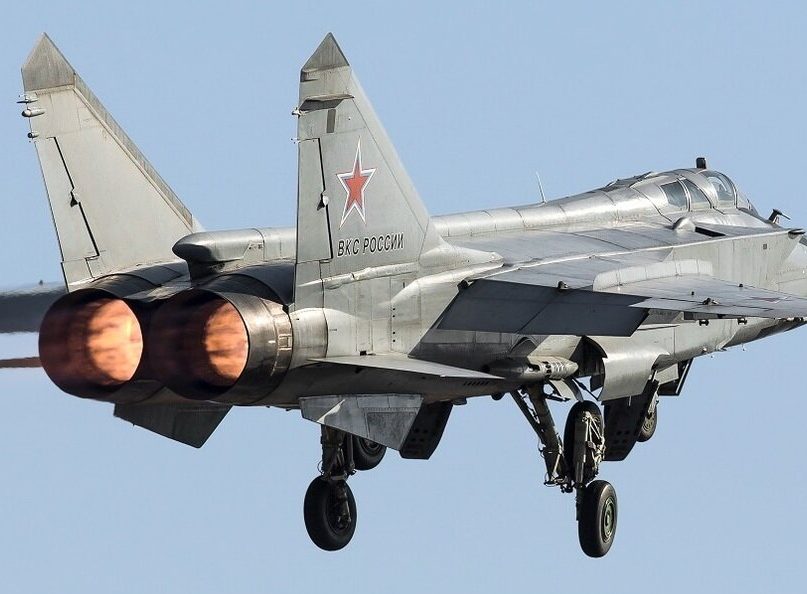 Пентагон признал свою беспомощность: Российские МиГ-31 унизили США