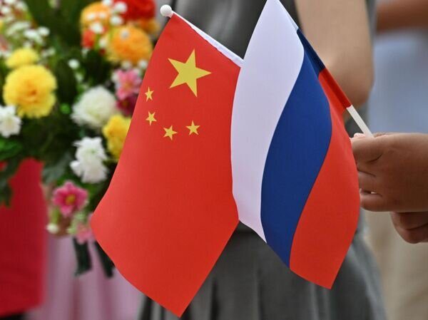 Усилия США пошли прахом: Россия и Китай создали мощный союз, который изменит мир. Запад ждет действительно "зловещее будущее"