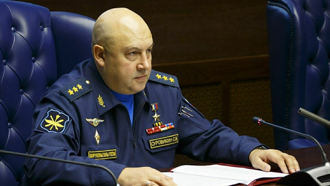 Суровикин возглавит наступление России? "Генерал Армагеддон" заканчивает дела в Африке и возвращается к работе