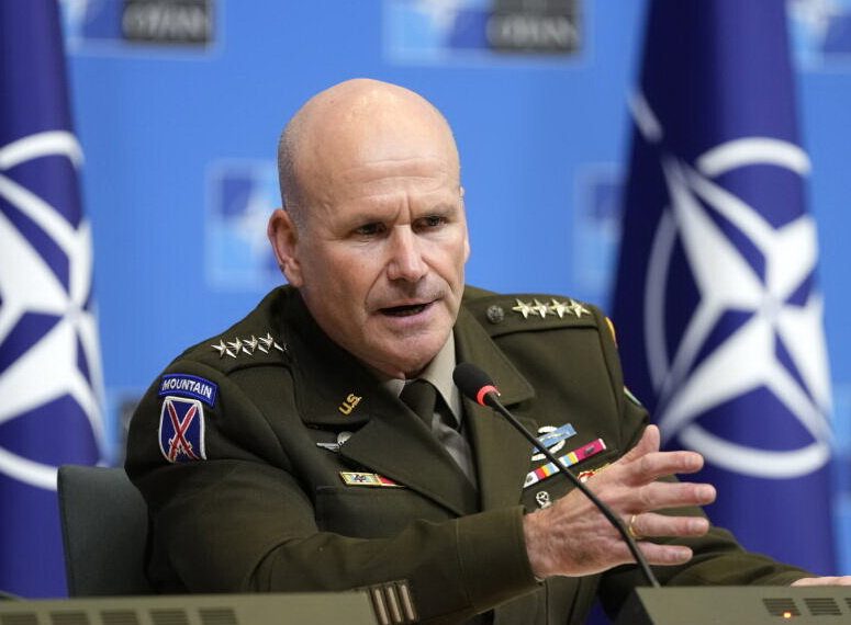 Генерал НАТО: У армии РФ нет опыта для превращения любого прорыва в стратегическое преимущество