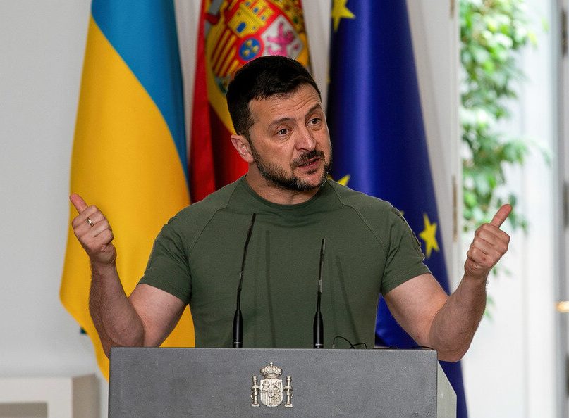 Киев переходит к крайней мере. Инсайдер подтвердил: "Ситуация максимально катастрофическая"