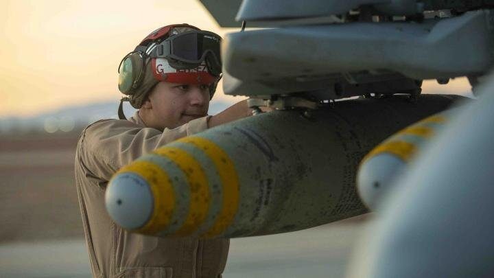 Язык силы. США ответили на мирные слова Путина учебным ядерным ударом Б-52 по Калининграду