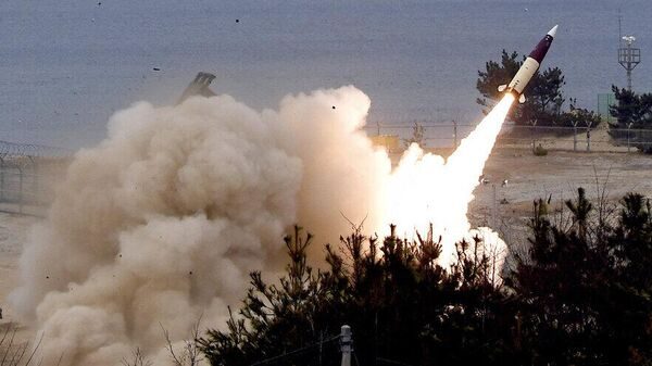 Громкий треск в небе: "Скорые" возят жертв. ВСУ ударили кассетным снарядом по пляжу в Севастополе – навёл дрон США