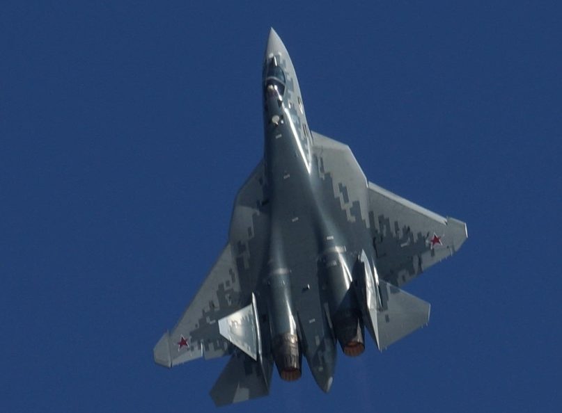 "Самолёт-призрак" сыграл с ВСУ в прятки: Удар по Ахтубинску - противник был обманут