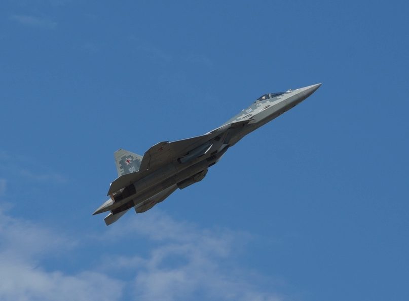 Манёвр "Отошёл!" в действии: Русский лётчик отогнал F-16 от самолёта министра обороны