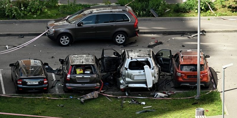 Бомба под "мозг армии": Офицера ГРУ взорвали в машине у его дома