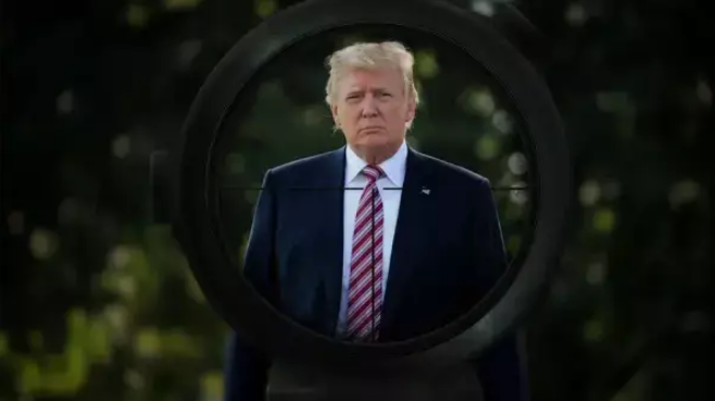 Покушение на Трампа обрастает новыми деталями: Что известно о стрелявшем (Видео)