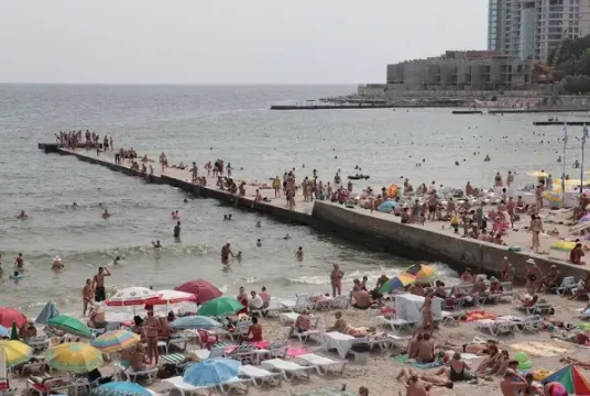 Русские против рогулей в Одессе: нацисты пытаются заткнуть людям рты, не давая говорить на русском и слушать музыку (Видео)