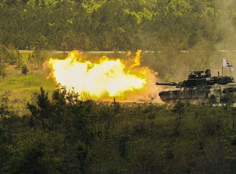 "Горит не хуже других": Военкор объяснил, для чего ВСУ создают ещё одну бригаду с американскими БМП Bradley