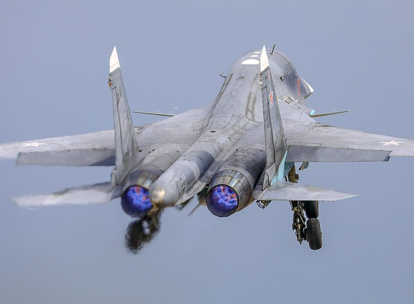 "Непотопляемый" мост и ракетные атаки Су-34.Последние новости о Курской области на утро 15 августа