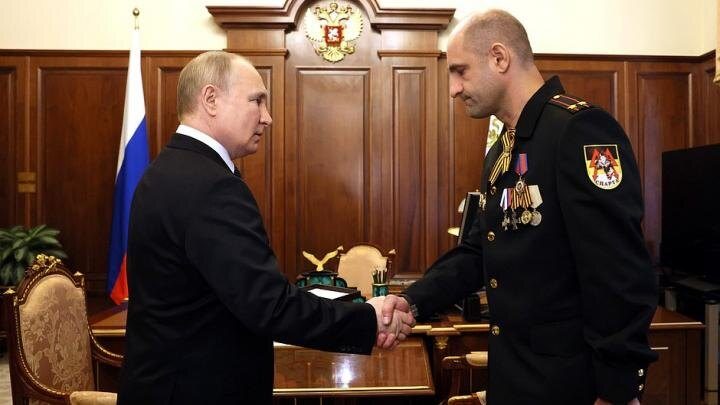 Хазин о новых министрах: «Попросят роту автоматчиков и поедут в ЦБ»