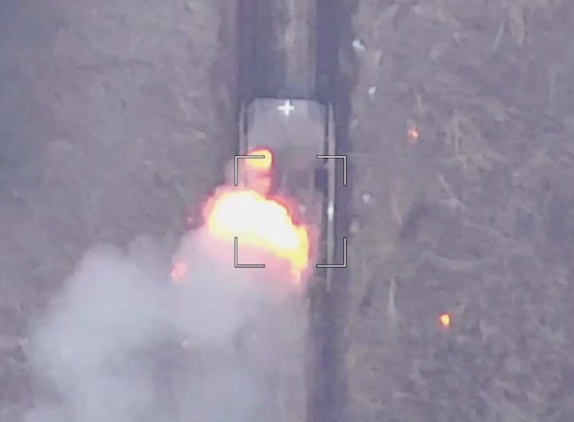 Колонна техники ВСУ подорвалась на своих же минах. Сводка СВО за 19 октября