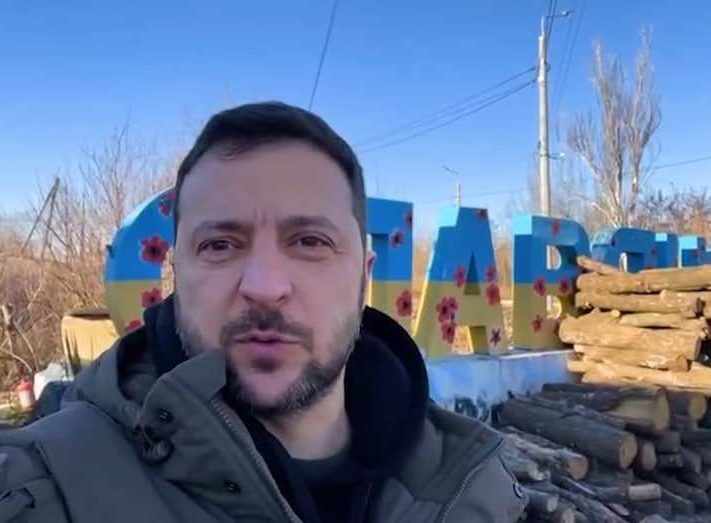 «Это не очень приятно»: После звонков Трампа Зеленский трясётся как паралитик (Видео)