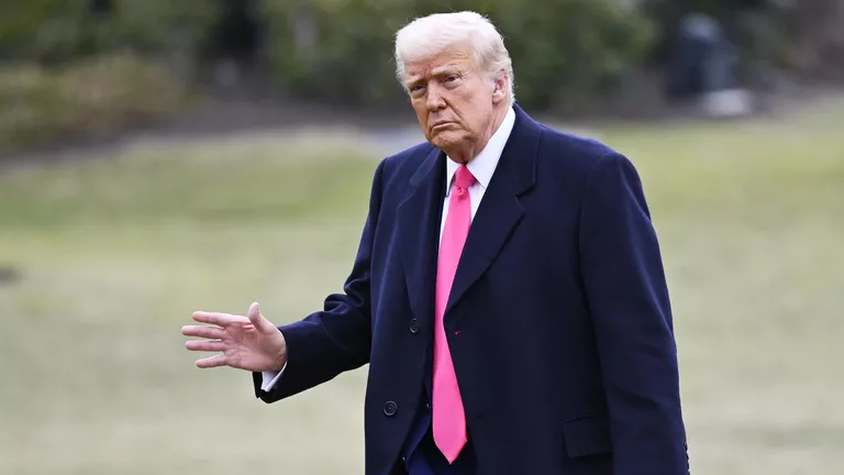 «Когда-то так работало ЦРУ». Украина шокирована новым ударом Трампа