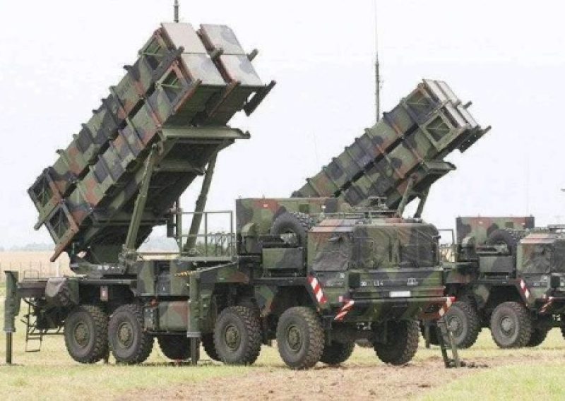 Первая поставка от Трампа, или Ради чего Украина провоцирует ответные удары России