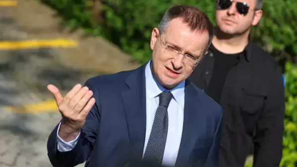 «А вас, Мединский, я попрошу остаться». Русская делегация спутала все карты Украине