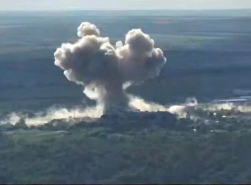 Смерть из рук клоуна. Ужасной бомбой разорваны любимые нацисты Зеленского