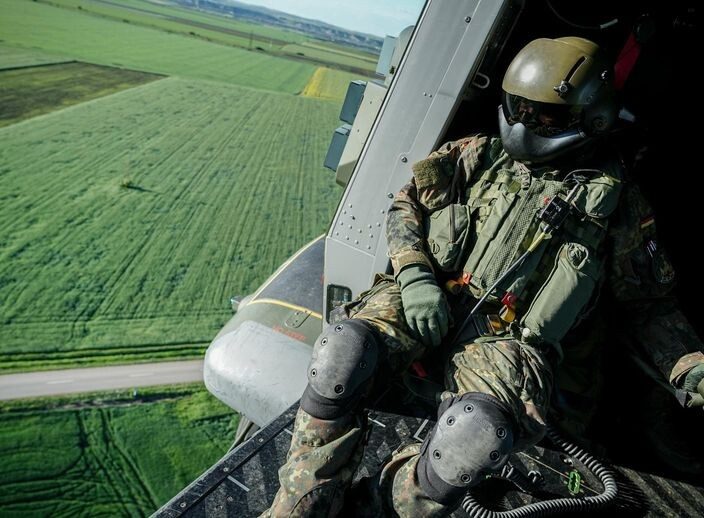 «Военный десант на Кавказ». За спиной у России готовится мгновенная атака? Не поздоровится даже Индии с Китаем