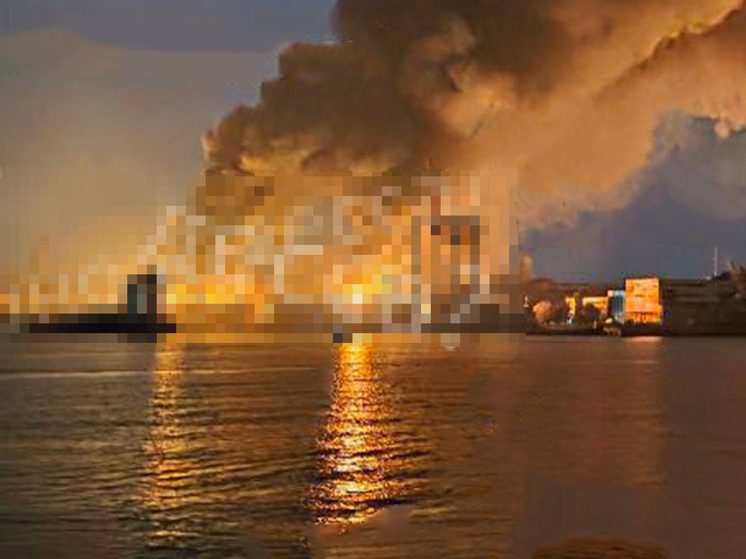 «Сиял красиво»: в порту Ильичевска уничтожили груз вместе с натовскими встречающими