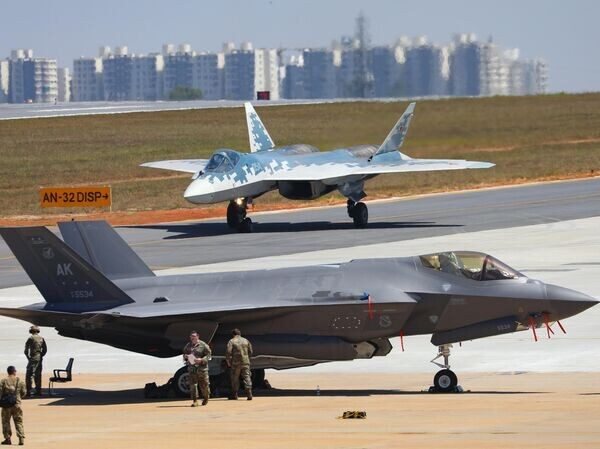Раскрыт секрет Су-57. Этой фишкой не могут похвастаться F-35 и F-22